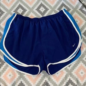 Women’s dri-fit nike running shorts